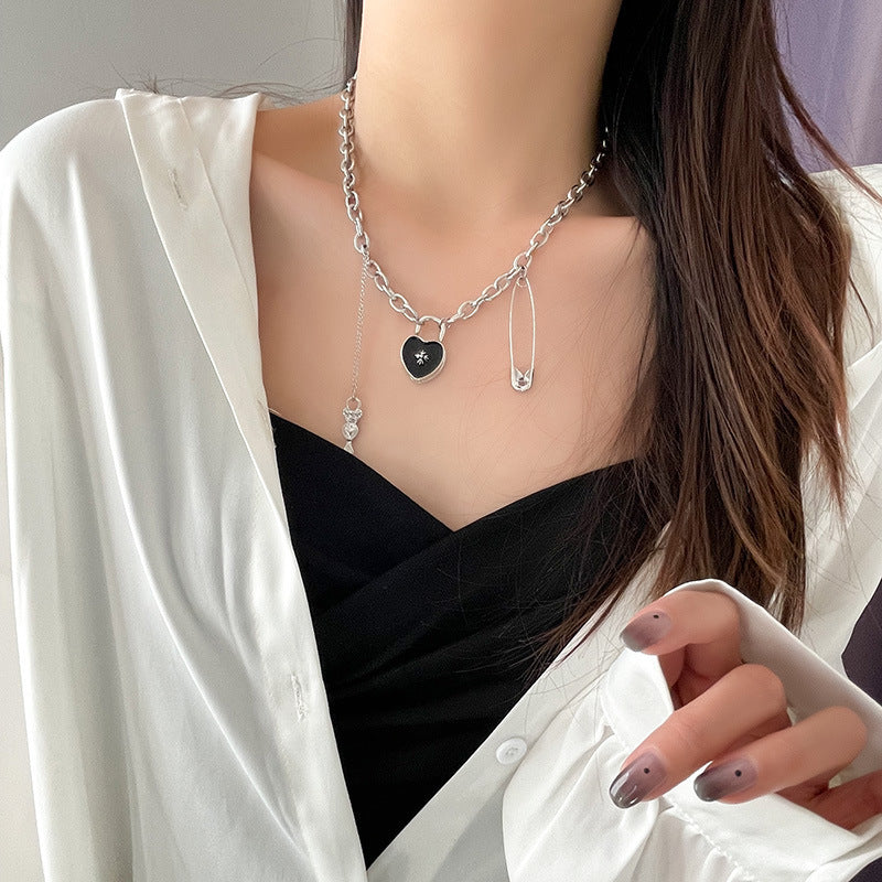 Gothic Love - 90s Vintage Style Rock Necklace