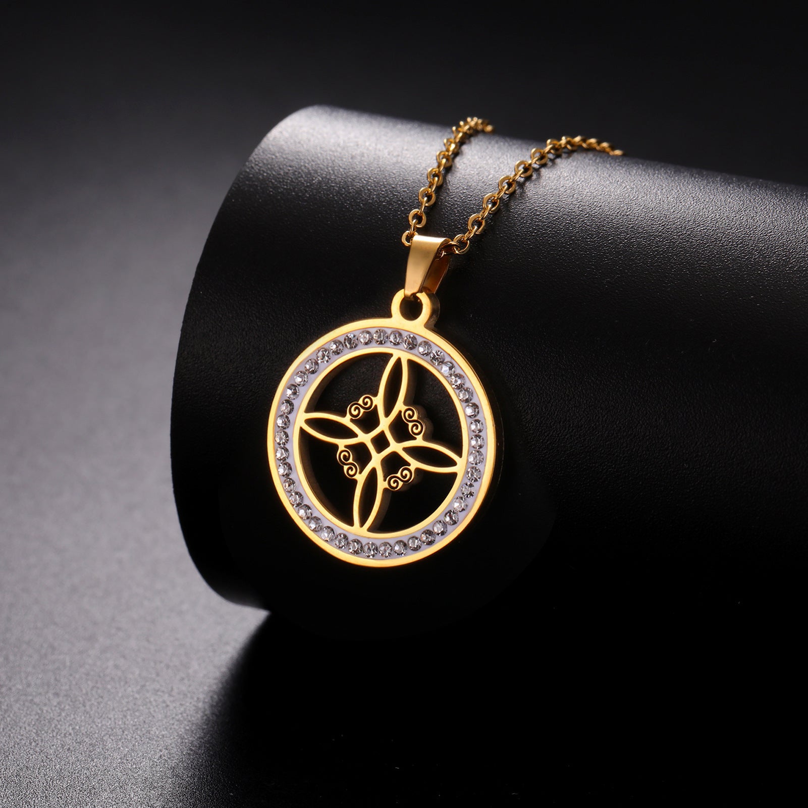 Witch Knot Pendant Necklace