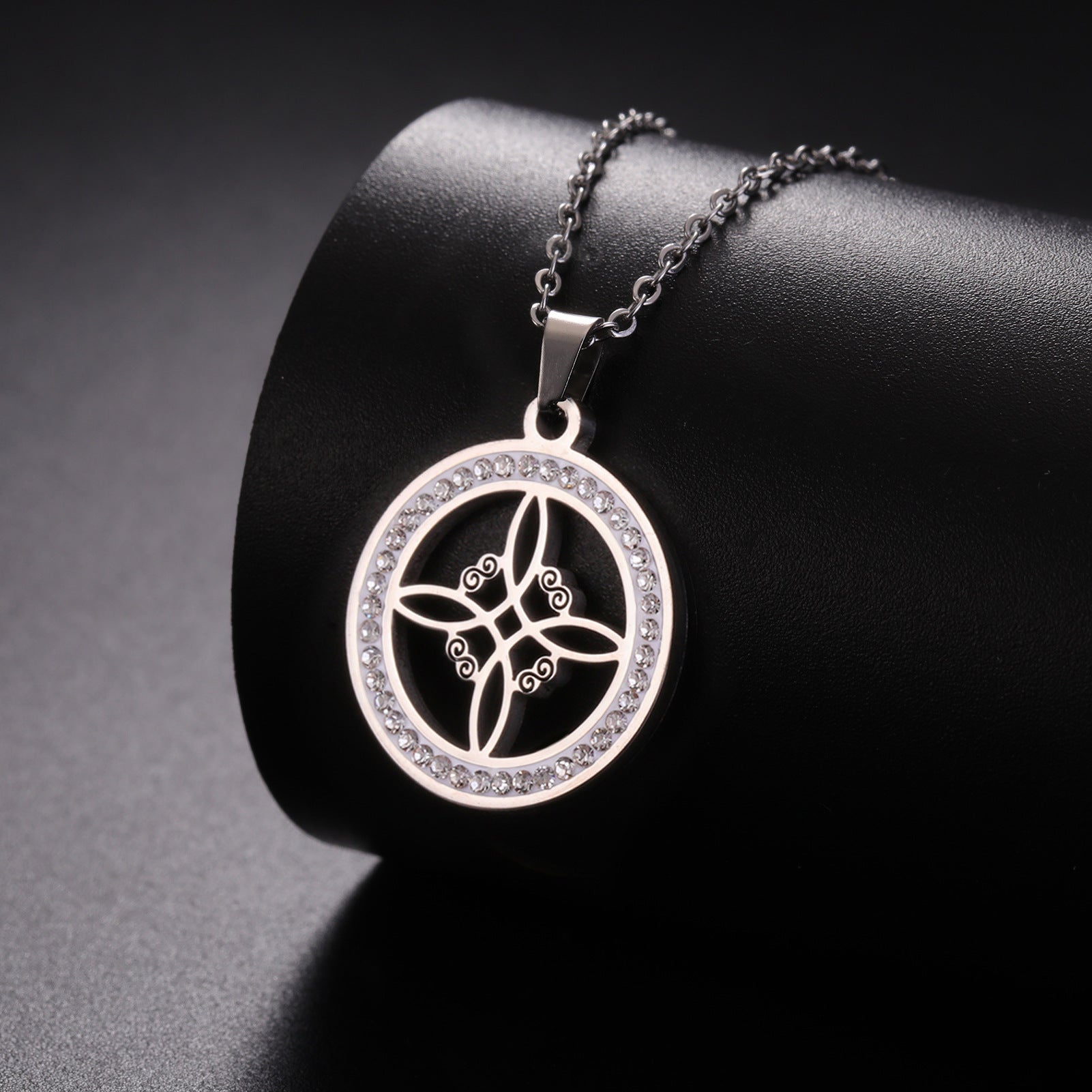 Witch Knot Pendant Necklace